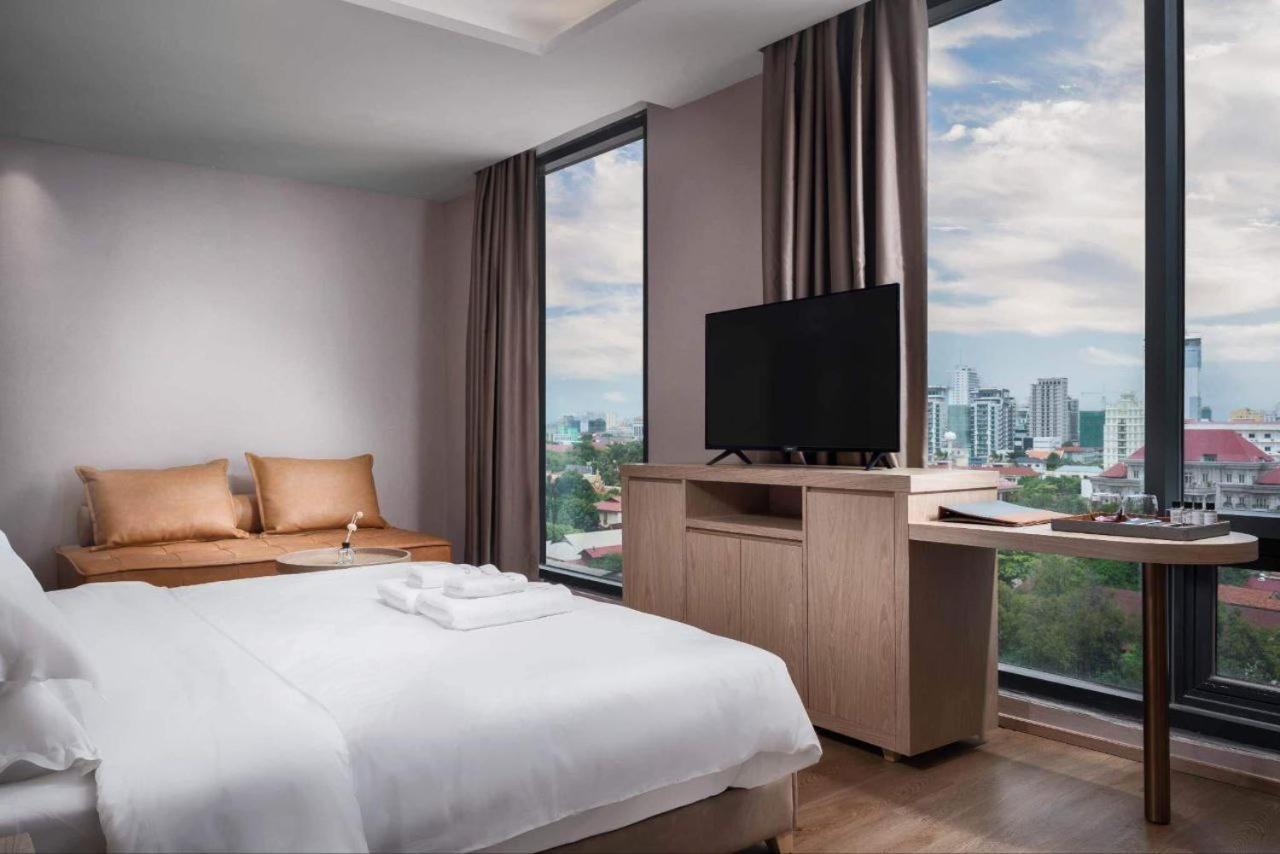 Sf Hotel Penthouse Residences Phnom Penh Extérieur photo