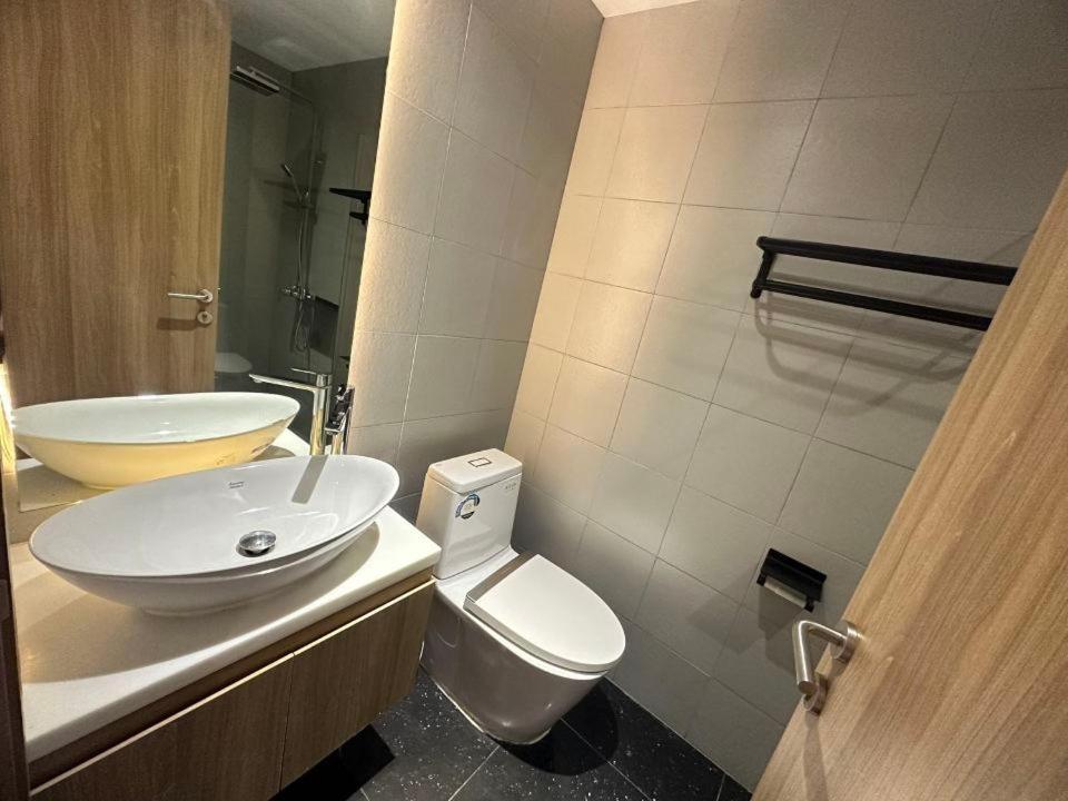 Sf Hotel Penthouse Residences Phnom Penh Extérieur photo